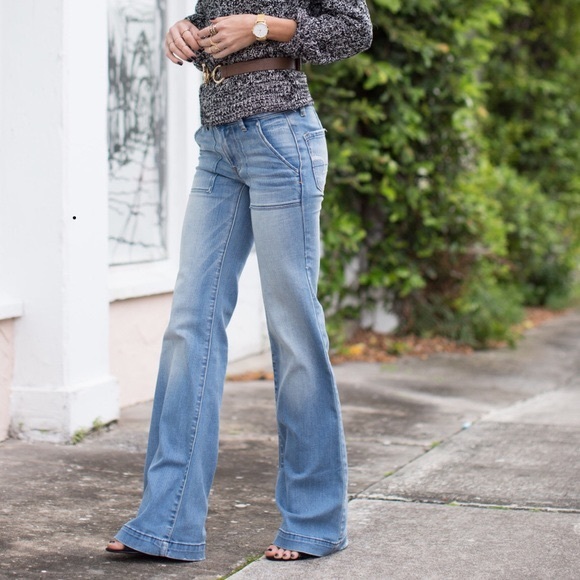 Light Wash Denim Jeans